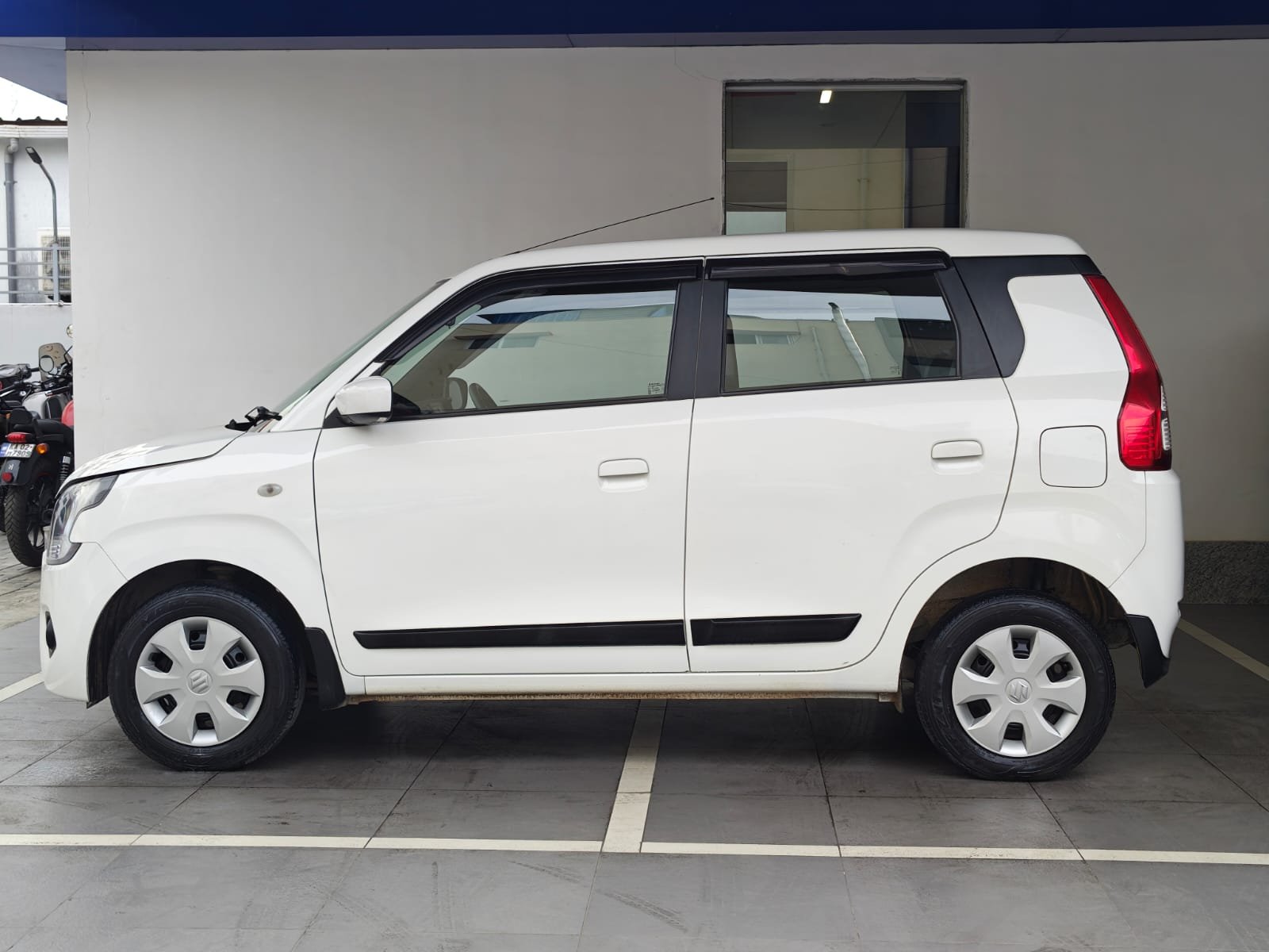 MARUTI SUZUKI WAGON R VXI O 1.2 PET